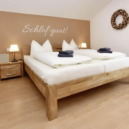 Froemlig Apartment *